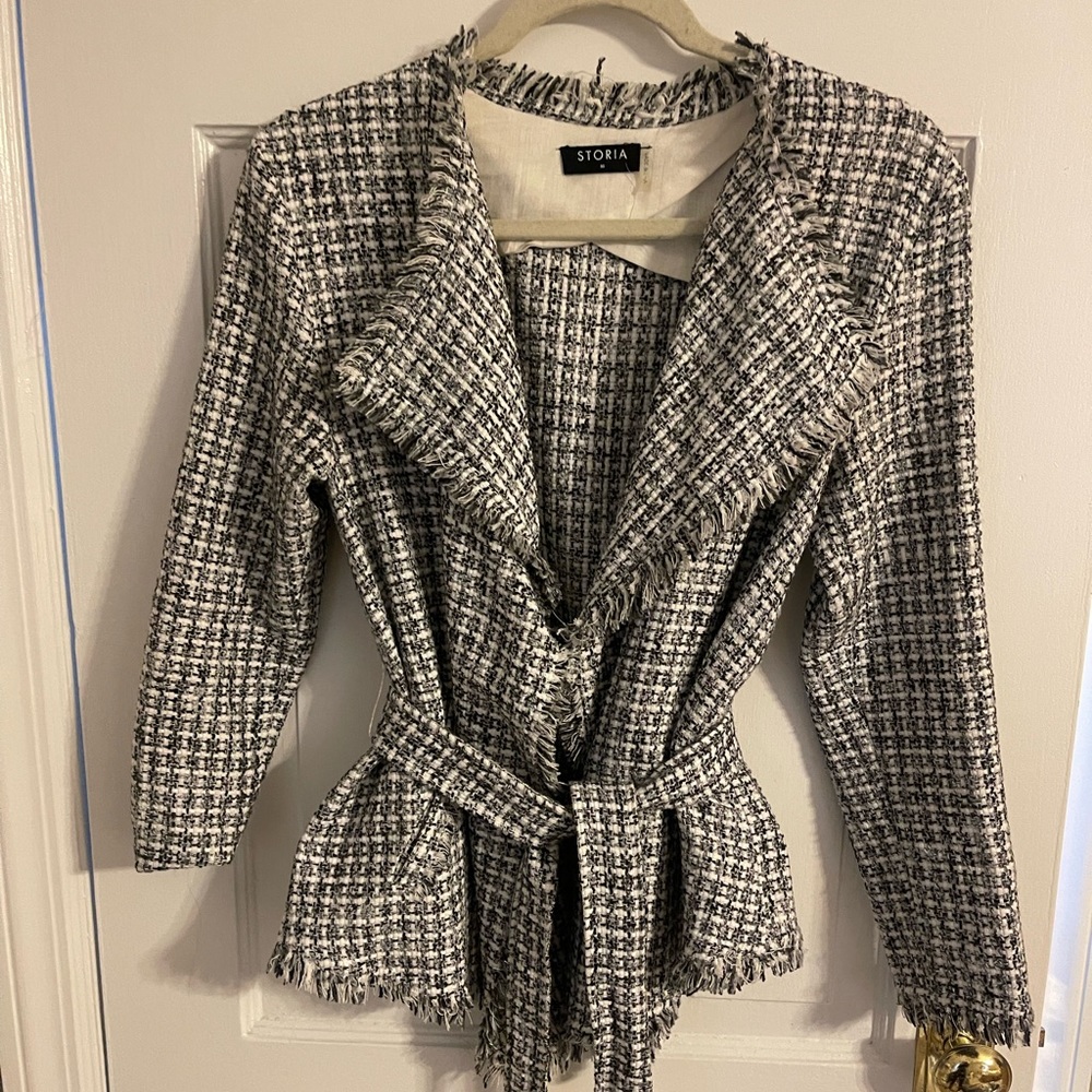 Storia tweed blazer with belt